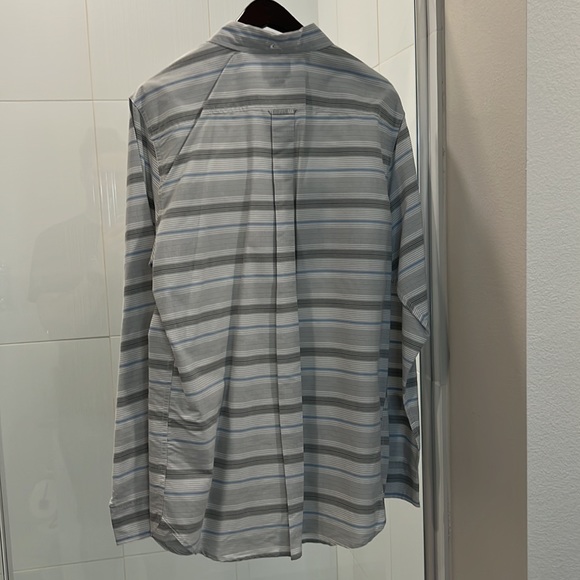 Quiksilver Men’s Long Sleeve Button Down Striped Shirt - Picture 3 of 4